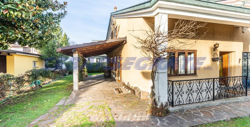 Segrate, villa