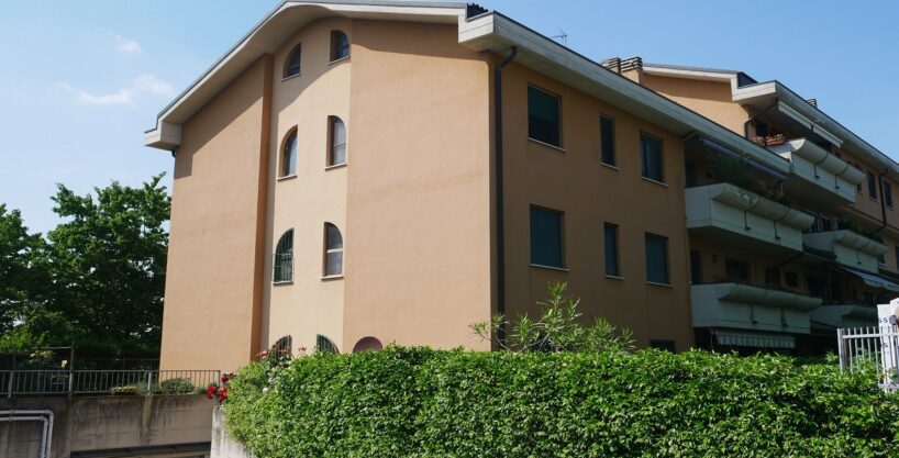 Rugacesio, tre locali